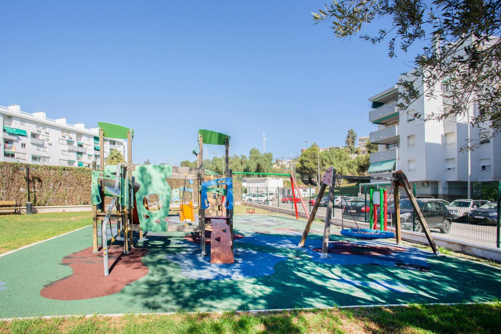 Bajo En Primera Linea - Cala Del Moral, Urbanizacion Calaflores La Cala Del Moral Kültér fotó